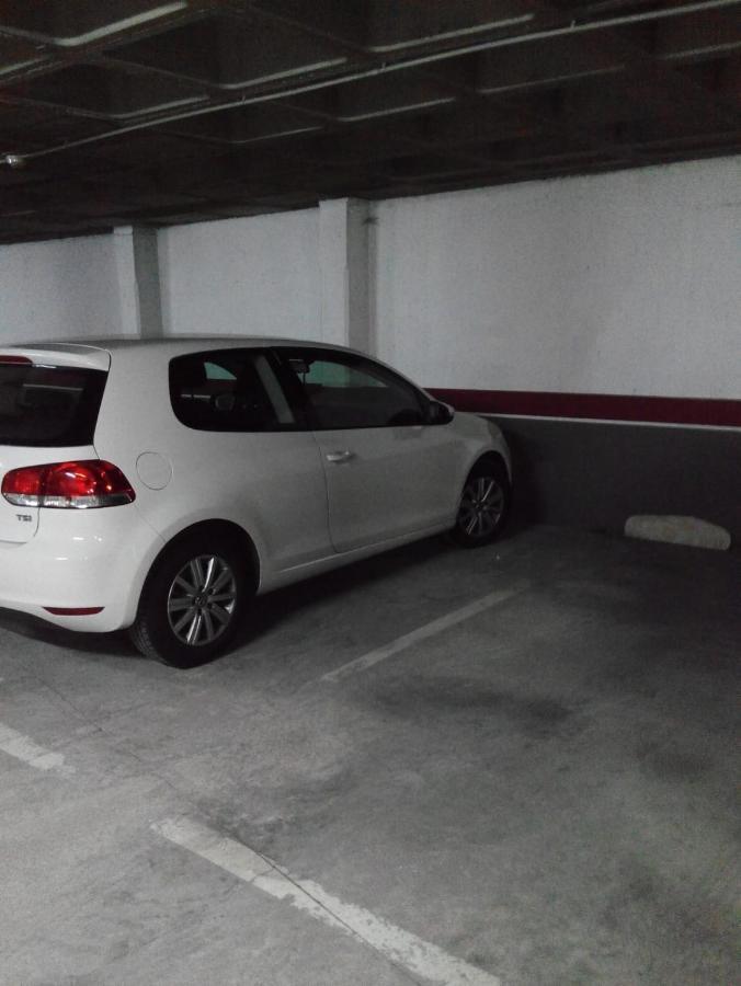 Apartamento Mota-2 Huca-Los Prados; Parking Y Wifi Gratis Οβιέδο Εξωτερικό φωτογραφία